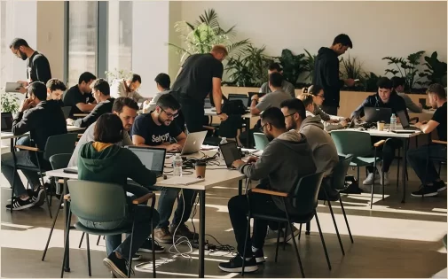 1.000+ Entwickler bei Tech-Events in DACH aktiviert